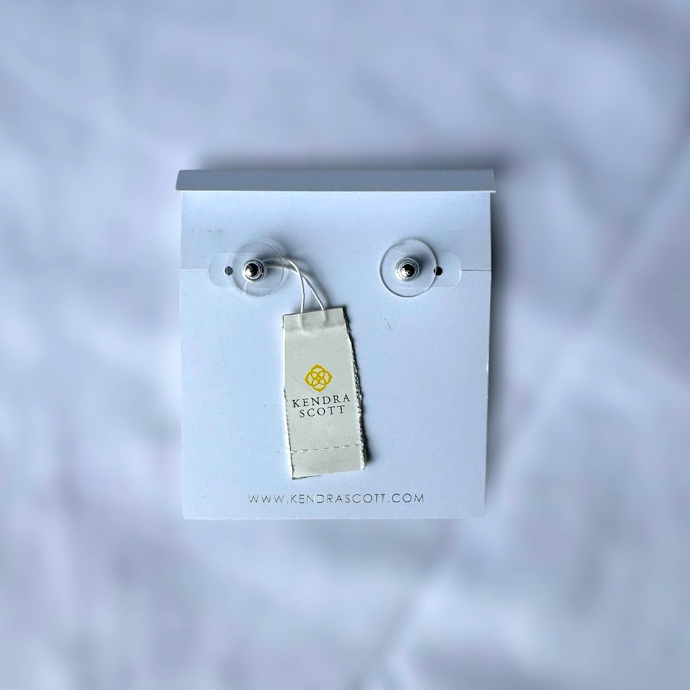 NWT Kendra Scott Earrings - Picture 3 of 3